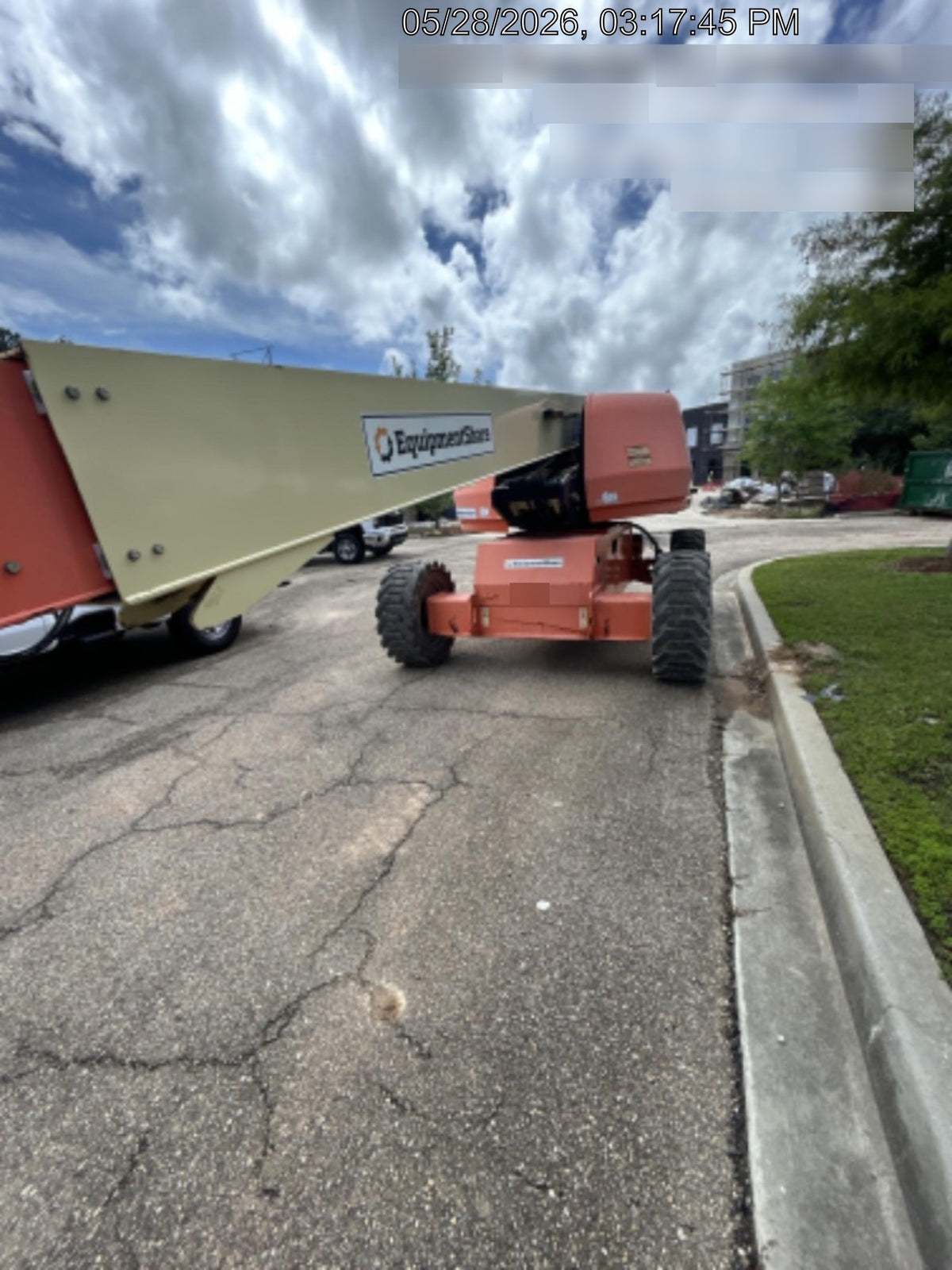 2019 JLG 660SJ
