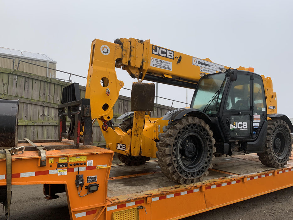 2019 JCB 512-56 109 HP w/CAB/HVAC, Beacon, Aux Hydraulics, Worklights, Solid Tires w/60" Carriage/Forks