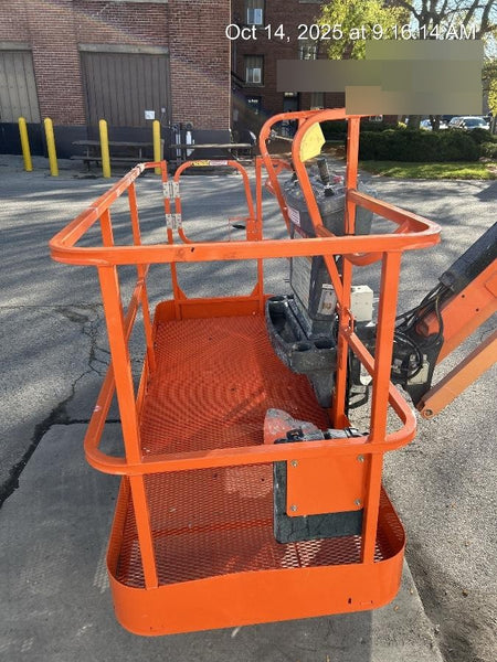 2022 JLG 860SJ