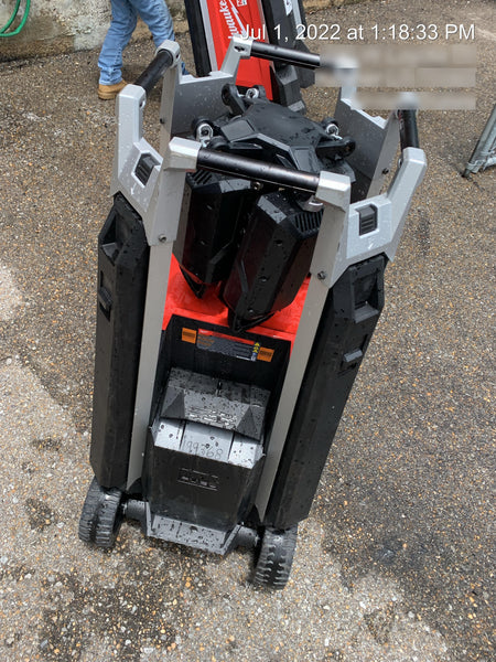 2021 MILWAUKEE MXF041-1XC