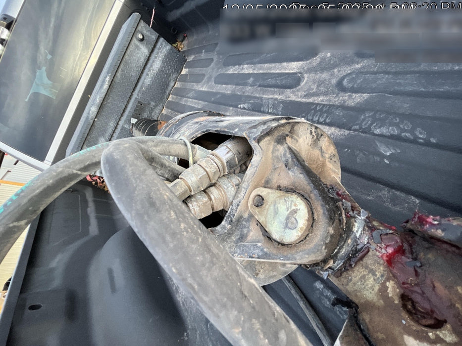 2023 AUGER TORQUE 3300-30