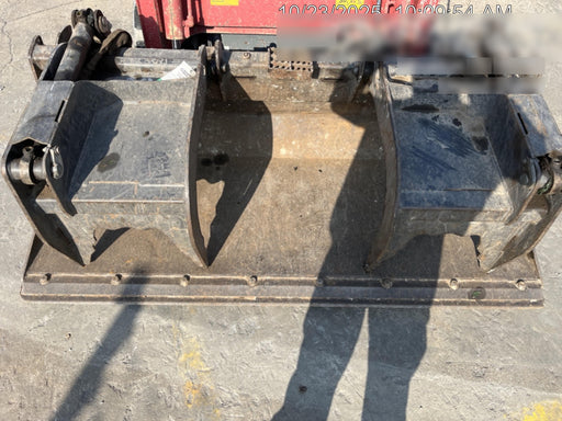 2018 PALADIN 76" Scrap Grapple Bucket - Paladin