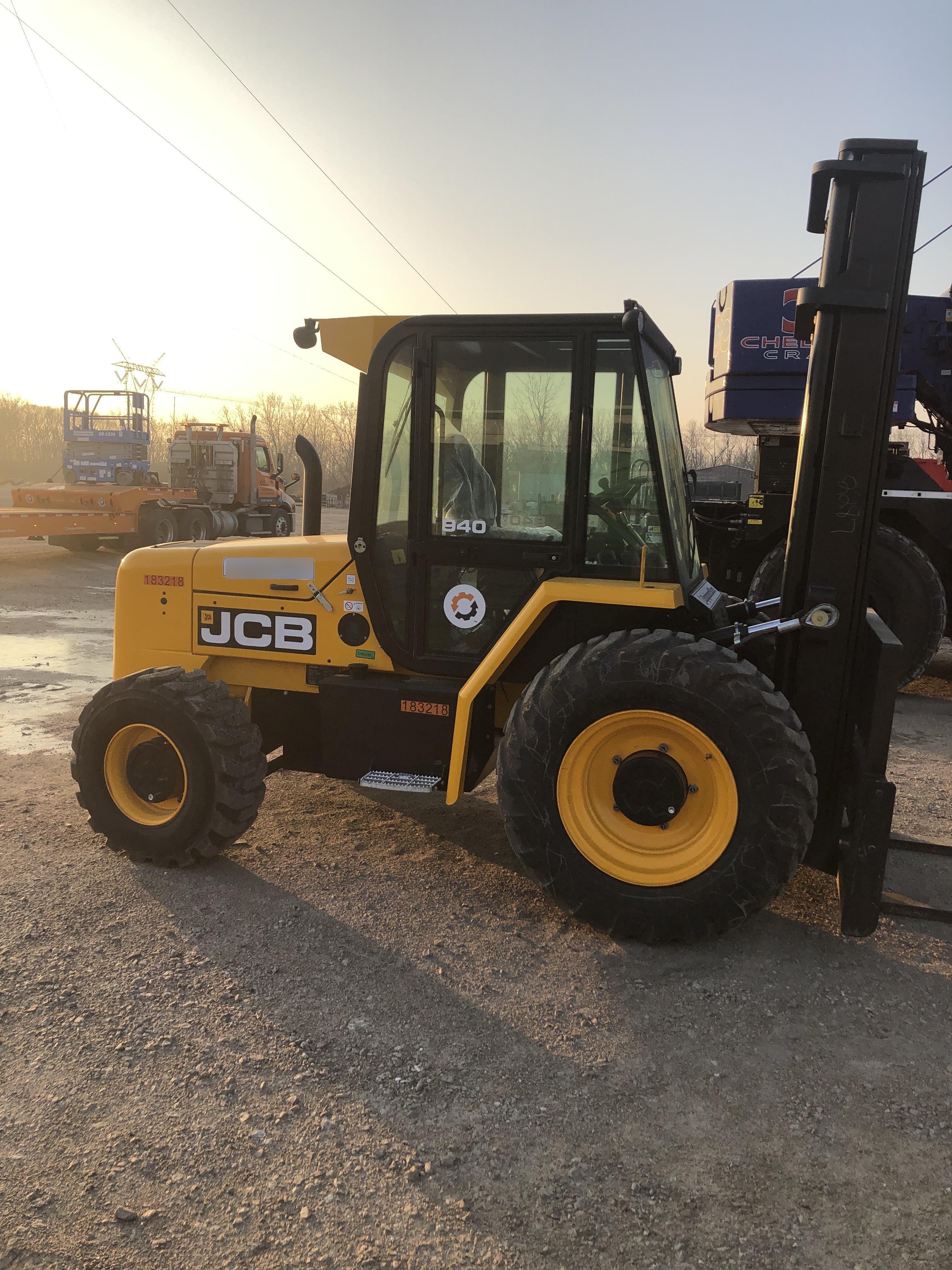 2021 JCB 940-4