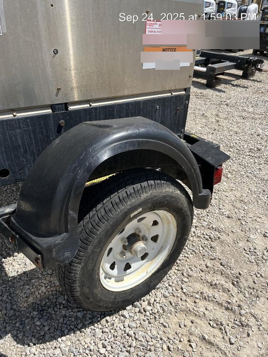 2019 Lincoln Electric Vantage 322 Welder Ready-Pak 3, Two wheel trailer, Fender and Light kit, Cable Rack