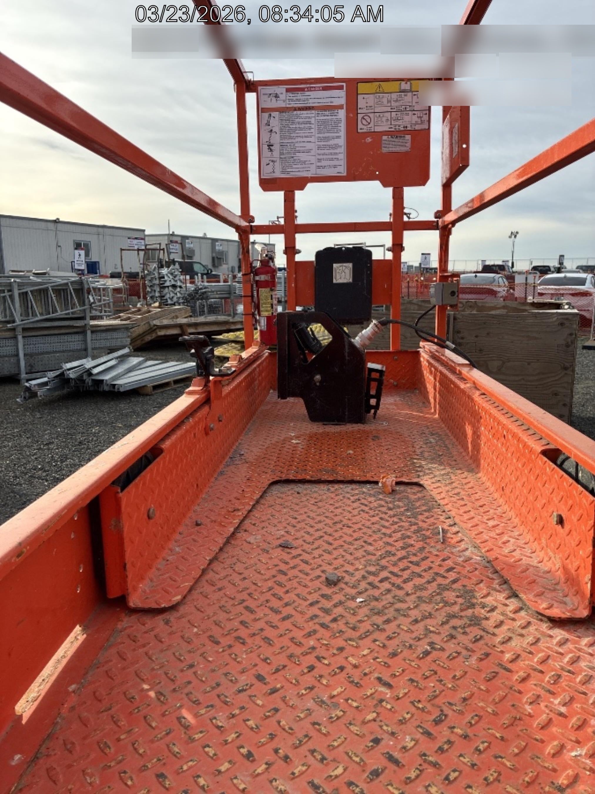 2022 JLG ES2632