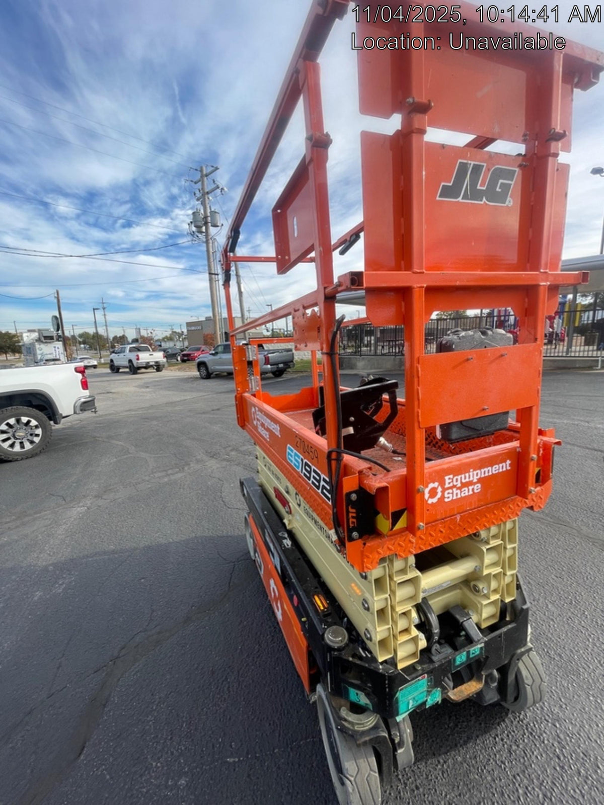 2022 JLG ES1932
