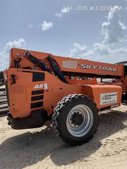 2019 SKYTRAK 8042