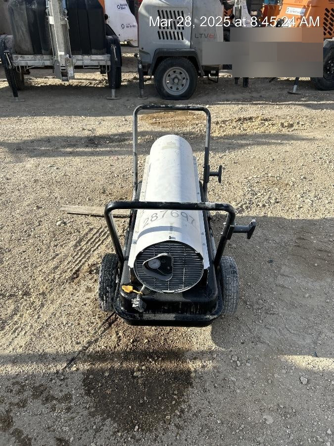 2022 LB WHITE Tradesman K175