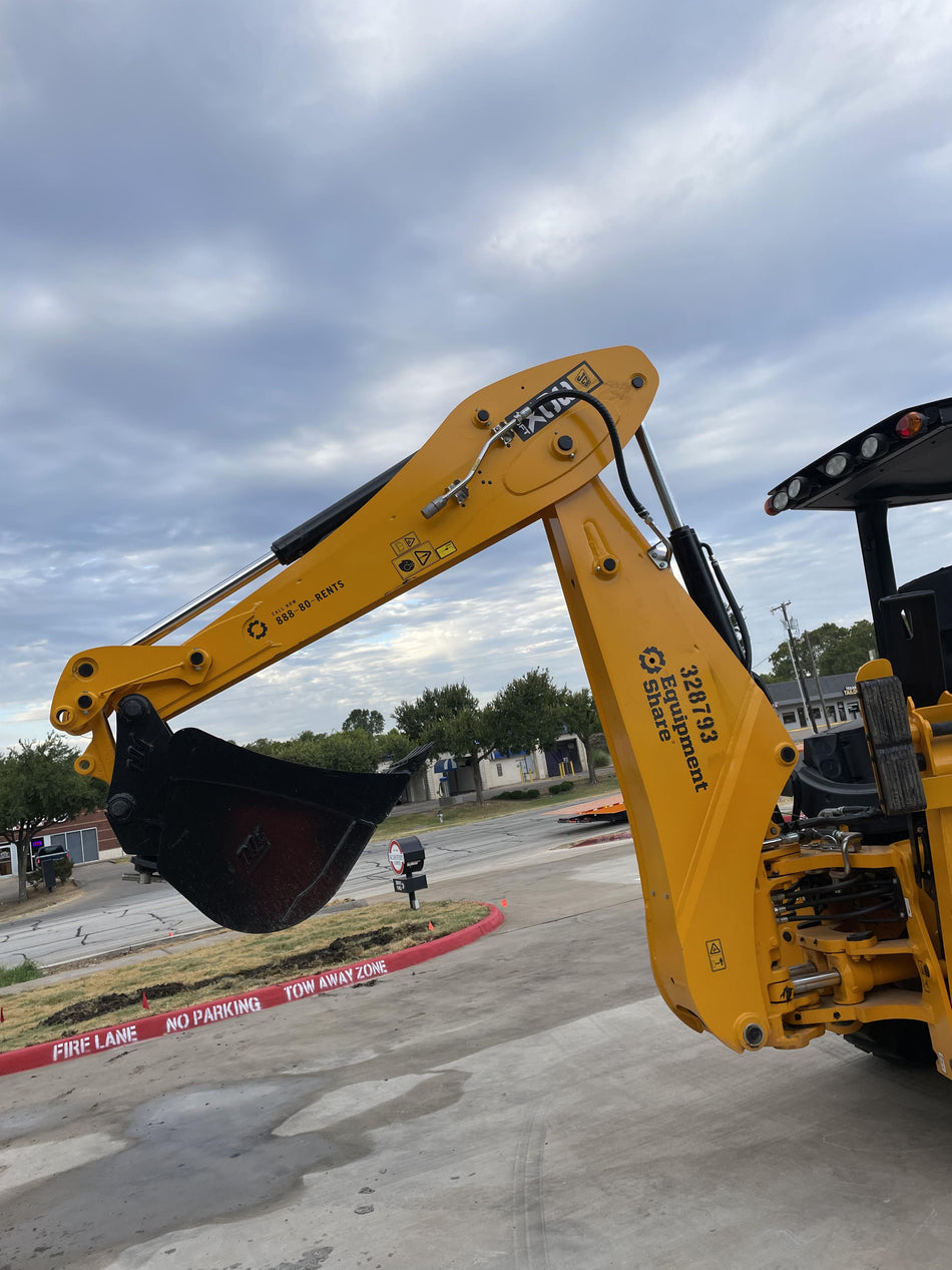 2023 JCB 3CX-14