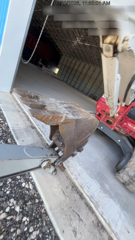 2021 TAKEUCHI TB235-2R