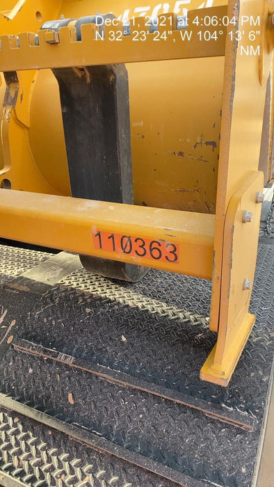 2020 JOHN DEERE 96" Loader Fork Carriage - John Deere