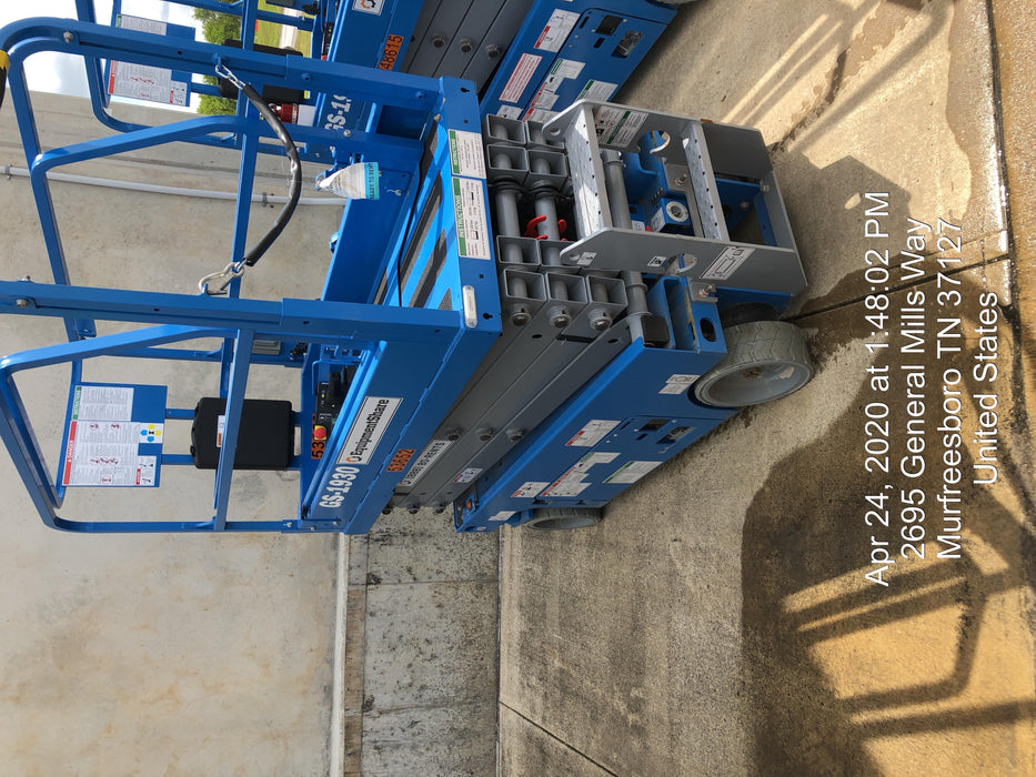 2019 Genie GS-1930 Fixed Rails with Chain Entry