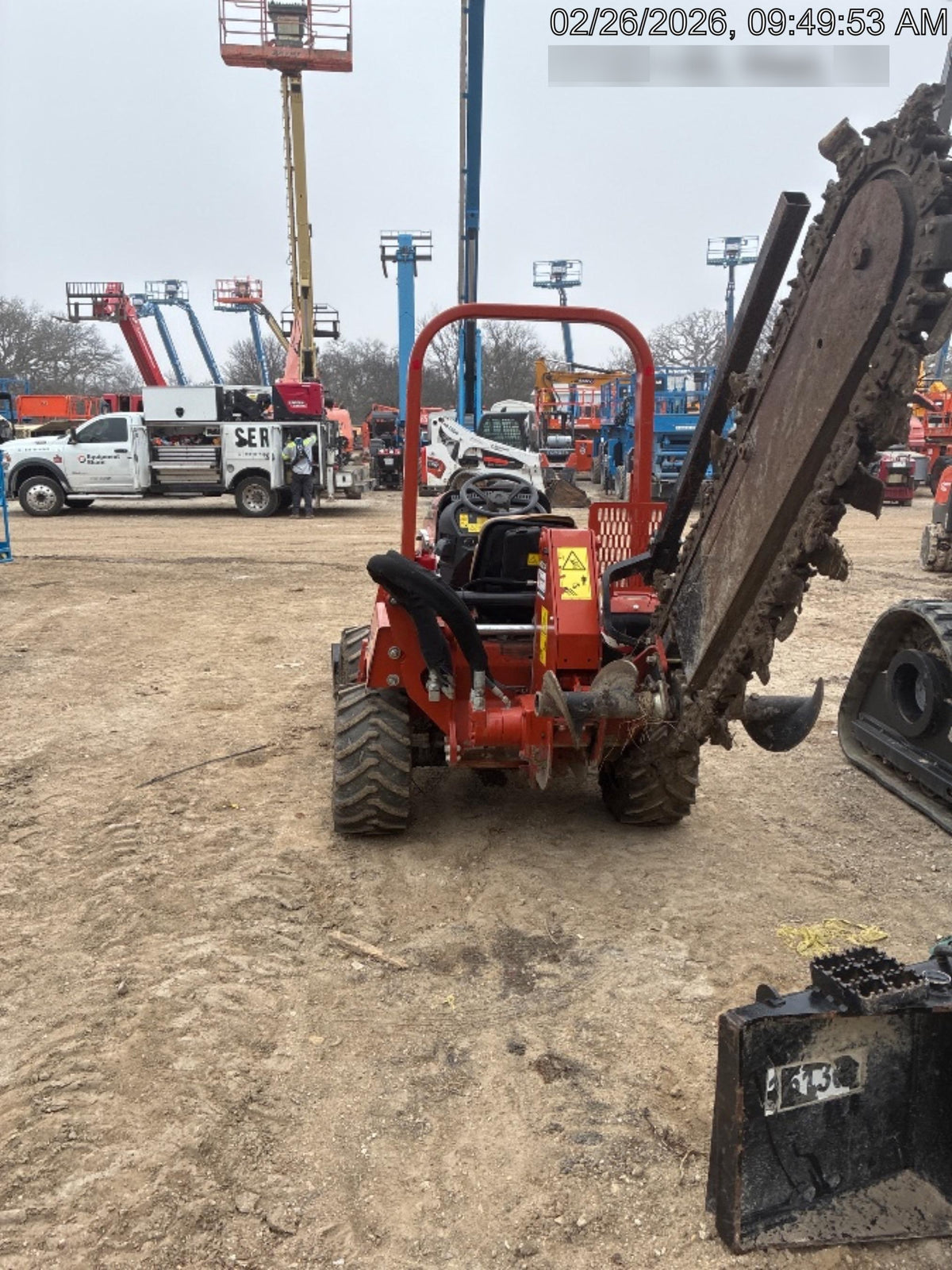 2022 DITCH WITCH RT45A