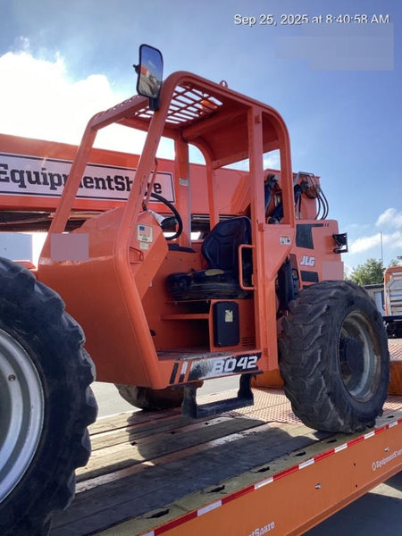 2019 SKYTRAK 8042