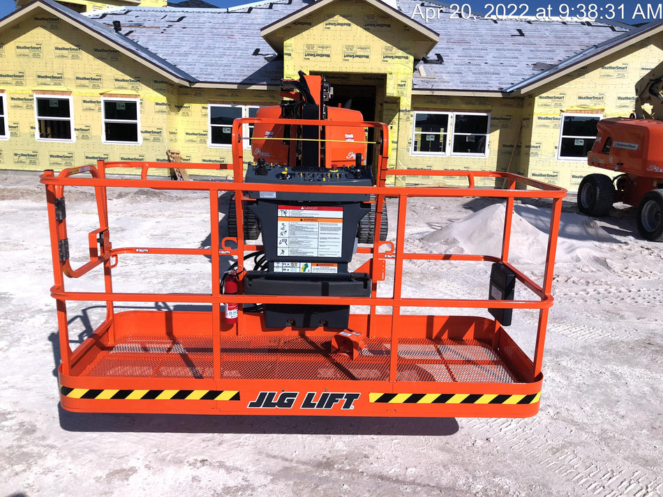 2022 JLG 660SJ Quad Track
