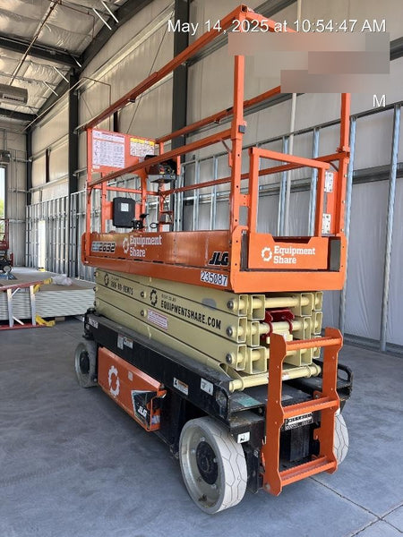 2022 JLG ES2632