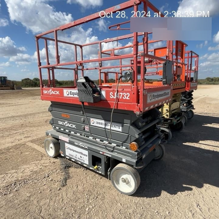 2021 SKYJACK SJ4732