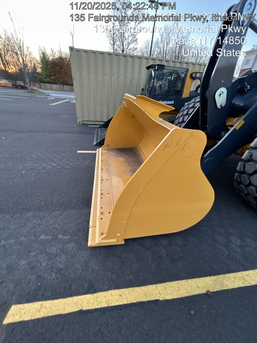 2025 JOHN DEERE 2.75 cu yd Wheel Loader Bucket - John Deere