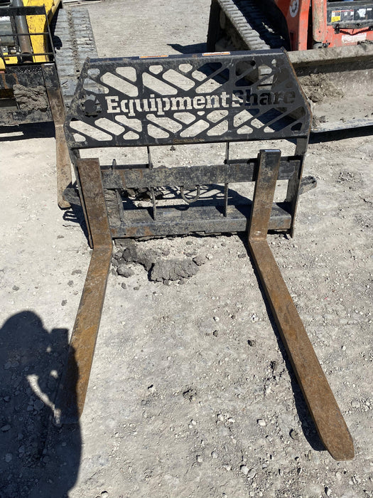 2022 PALADIN 48" Pallet Forks - Paladin