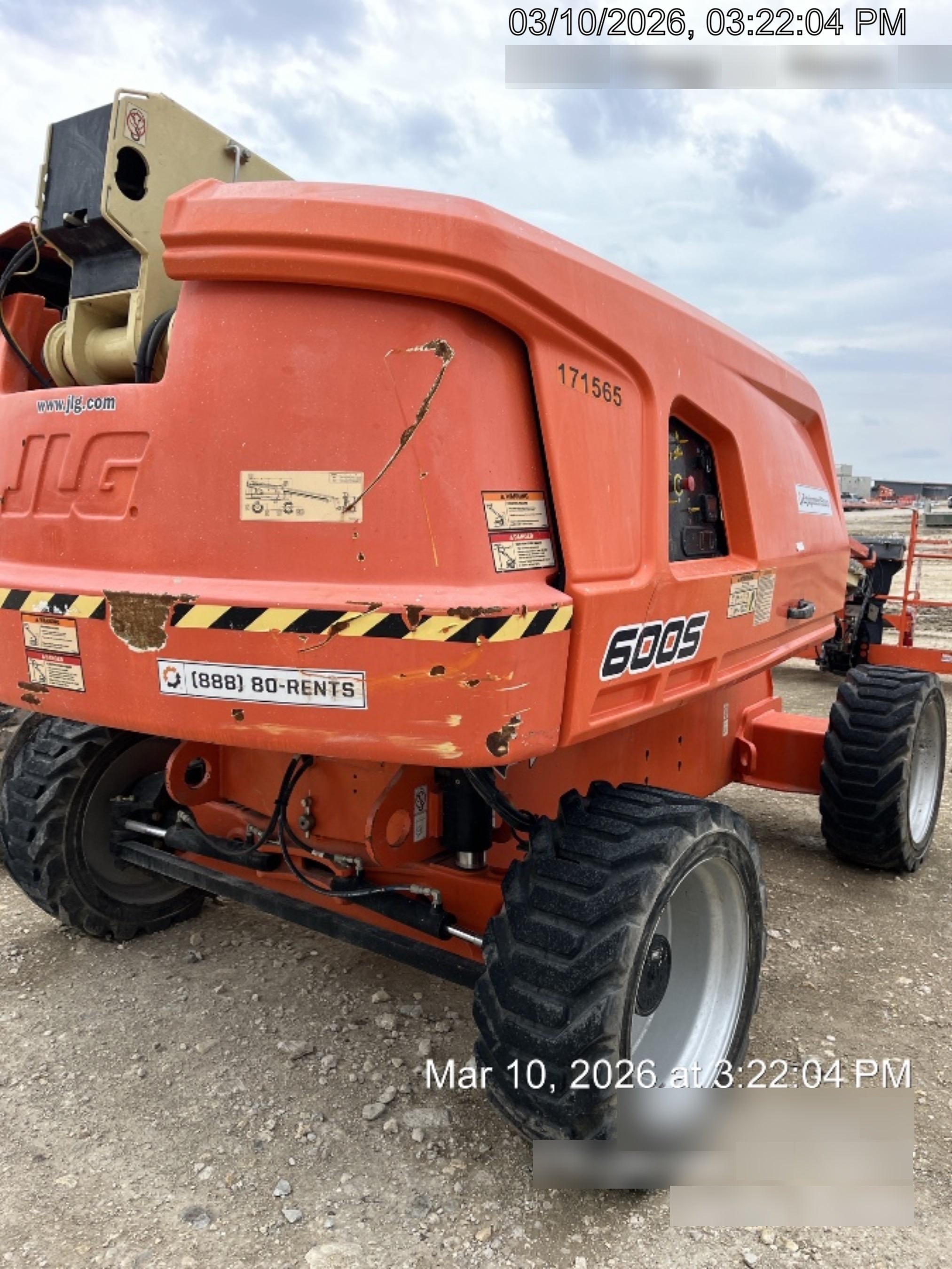 2021 JLG 600S
