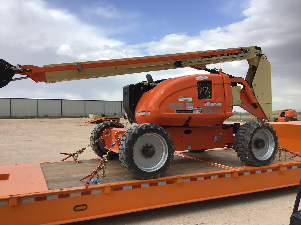 2019 JLG 600AJ