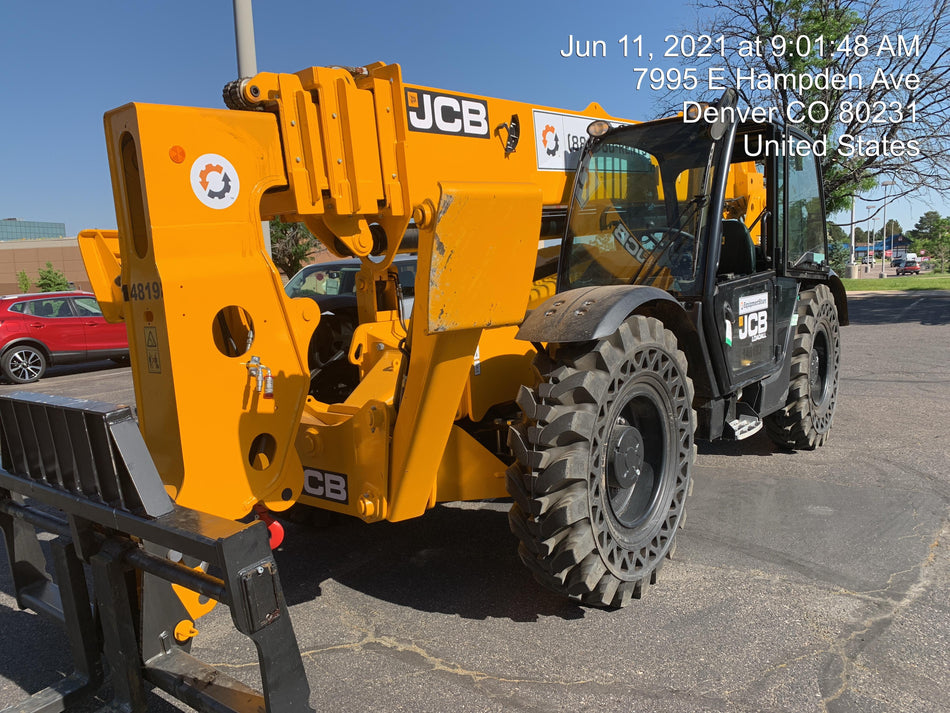 2021 JCB 512-56