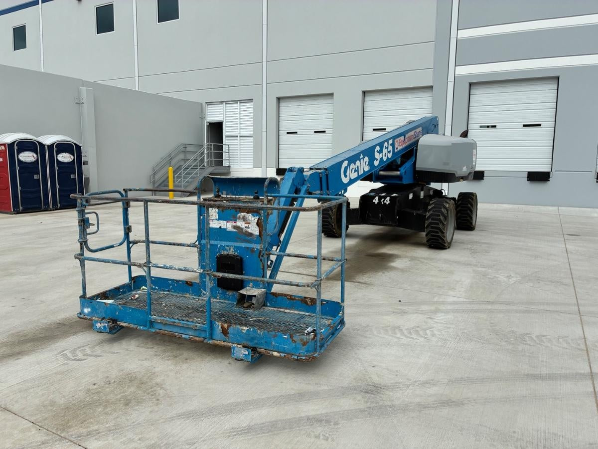 2016 GENIE S-65