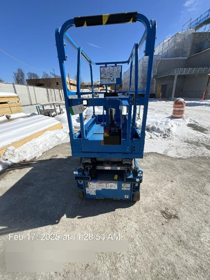 2023 GENIE GS-1432