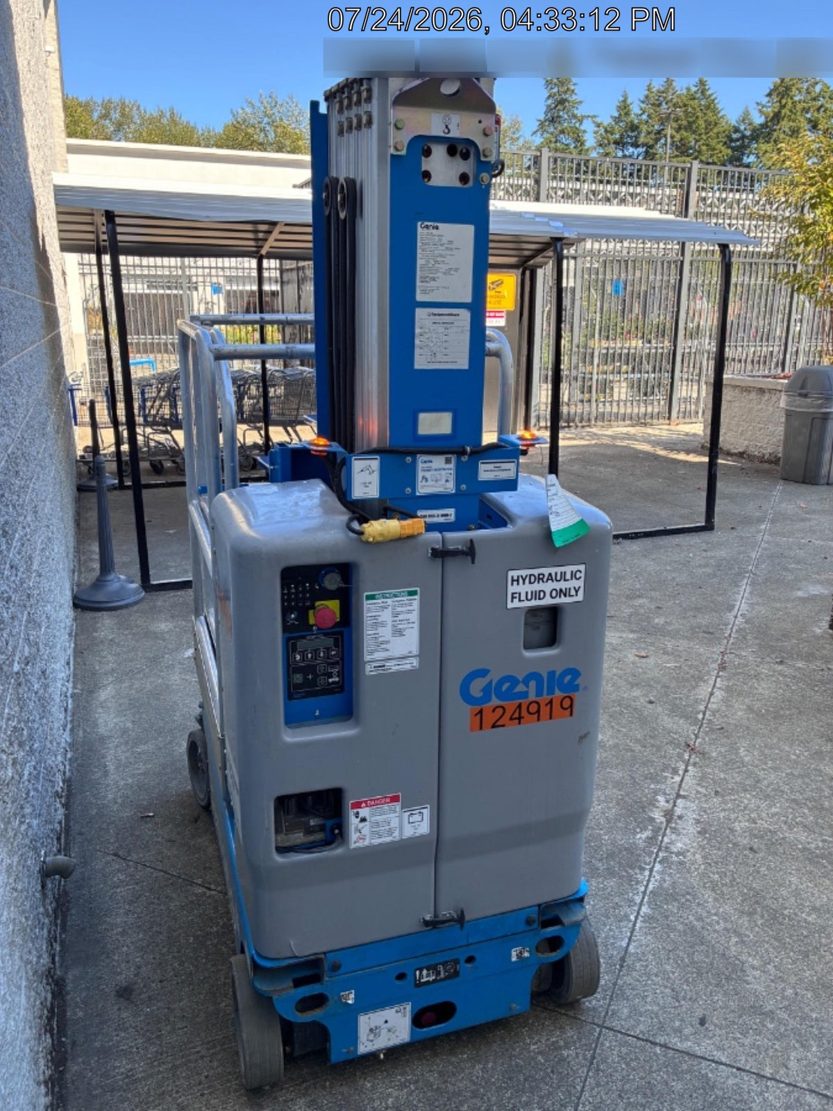 2021 GENIE GR-20