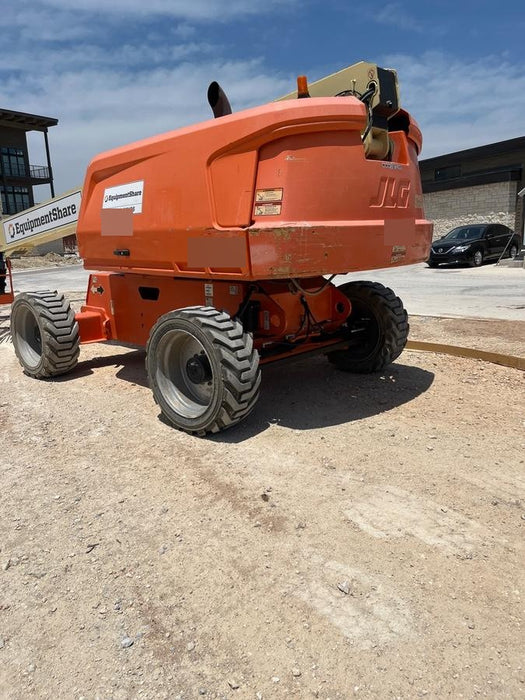 2019 JLG 660SJ