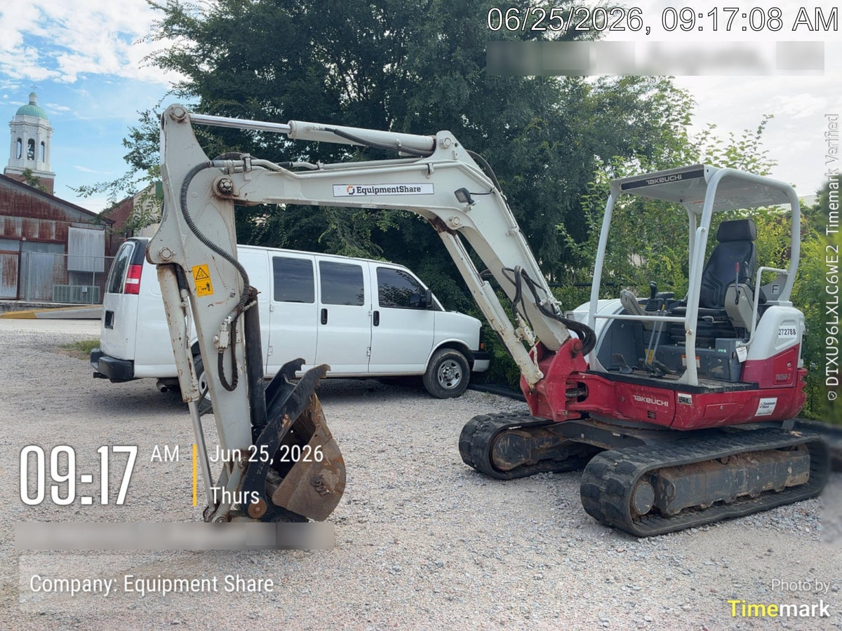 2022 TAKEUCHI TB250-2R