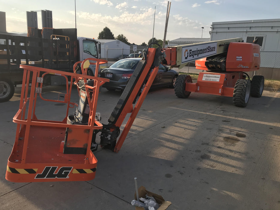 2020 JLG 660SJ