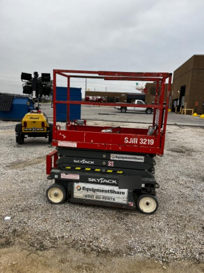2019 Skyjack SJIII-3219 Standard Options, Trojan Batteries