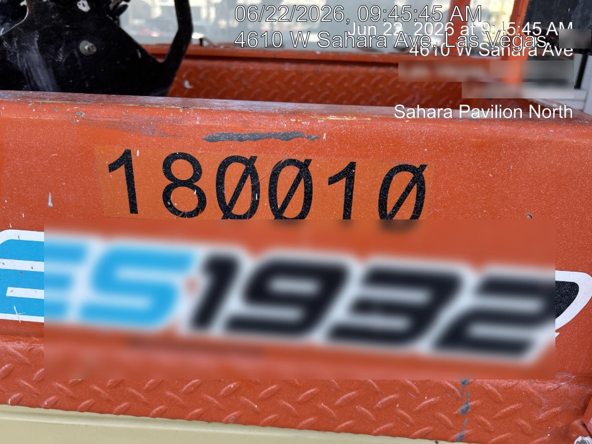 2021 JLG ES1932