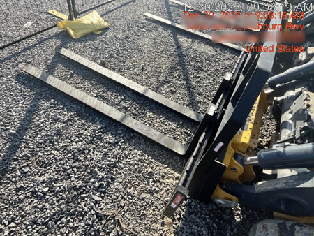 2025 ARROW MATERIAL HANDLING 72" Pallet Forks - Arrow