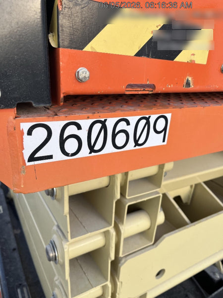 2022 JLG ES3246