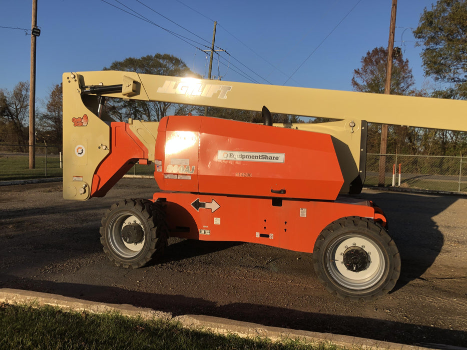 2021 JLG 800AJ