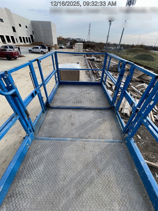 2018 Genie GTH-1056 Genie GTH-1056 w/CAB, Solid Tires, Work Lights, 60" carriage/forks, cab mesh, beacon