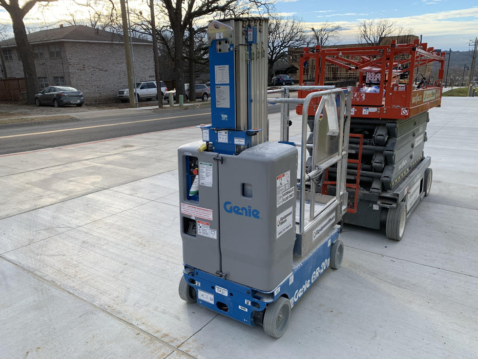 2020 GENIE GR-20