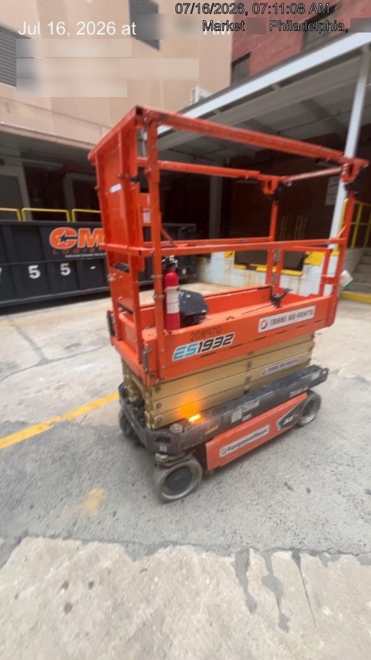 2022 JLG ES1932