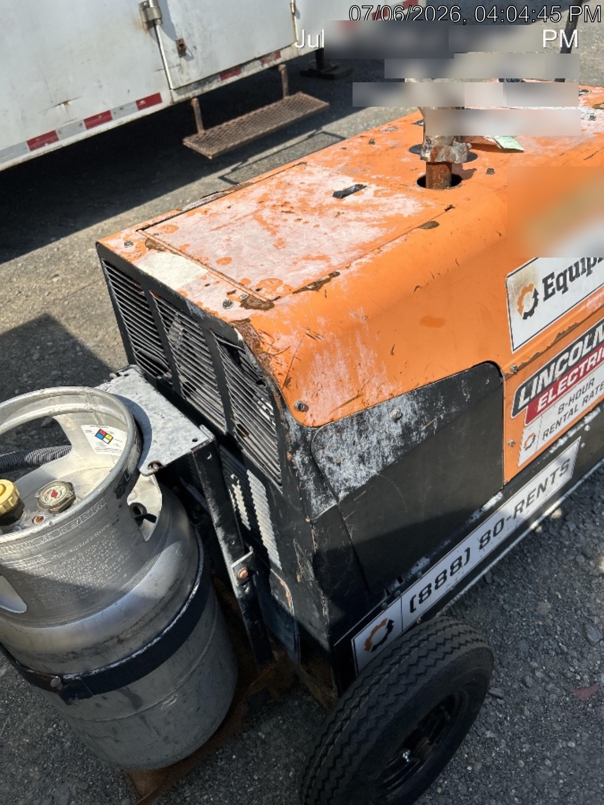 2021 Lincoln Electric Ranger 305 LPG LPG One-Pak (includes undercarriage, tank holder & tank strap) ORANGE