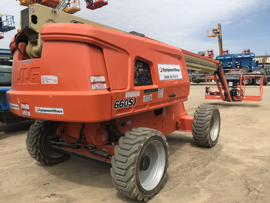 2019 JLG 660SJ