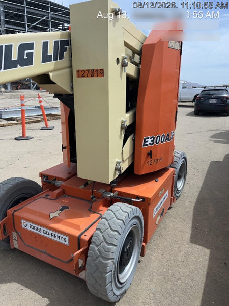 2021 JLG E300AJP