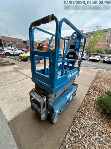 2021 GENIE GS-1330m
