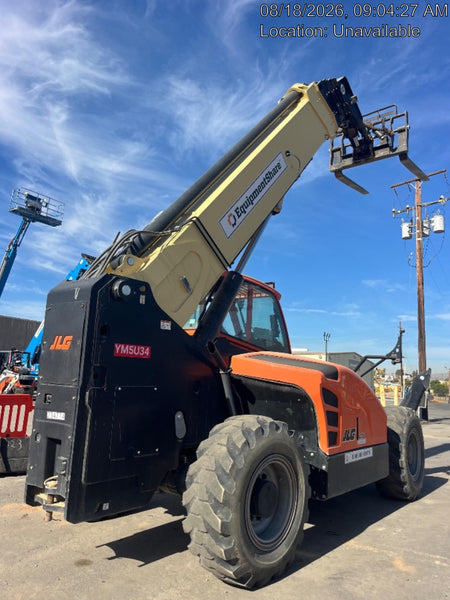 2022 JLG 1075