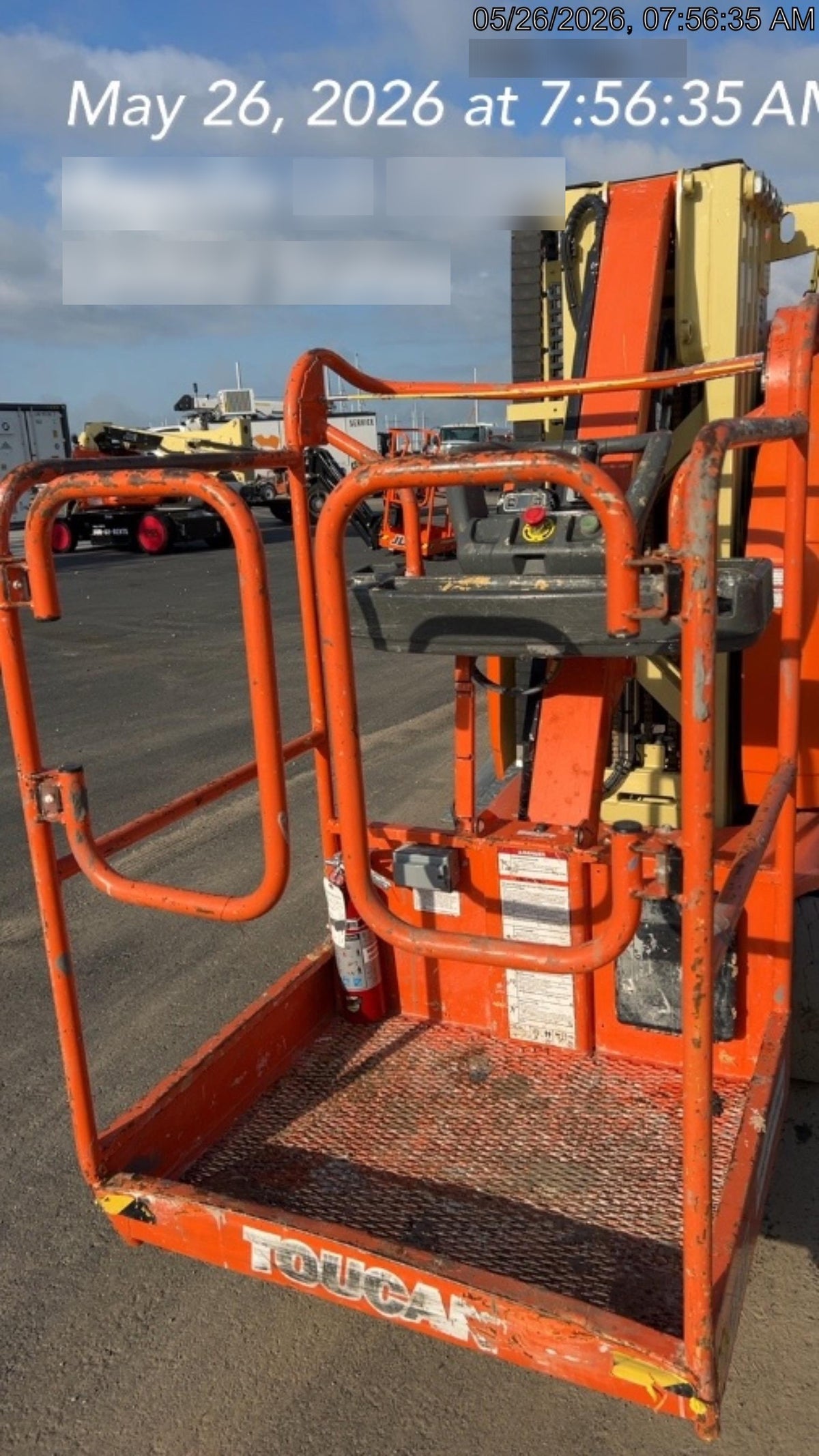 2022 JLG 26E