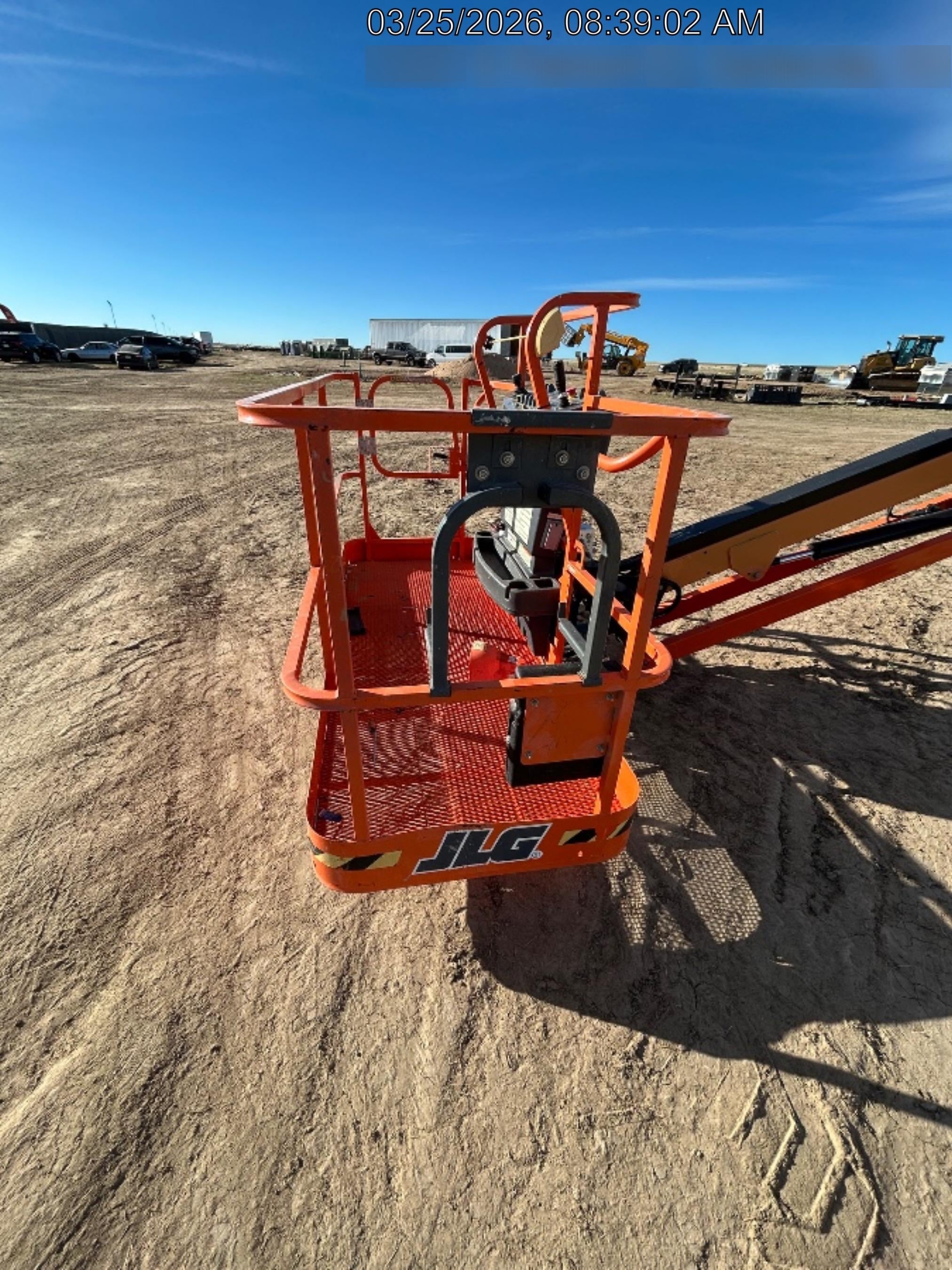 2023 JLG 660SJ