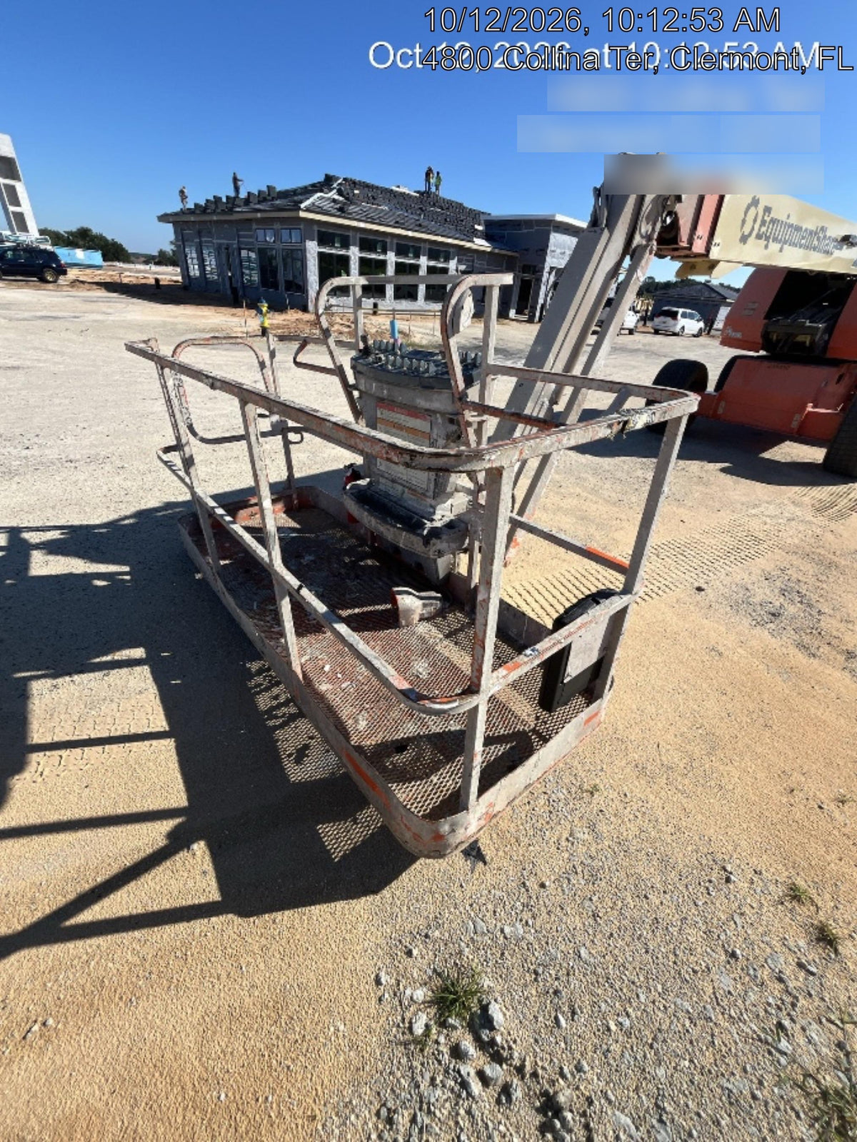 2022 JLG 660SJ