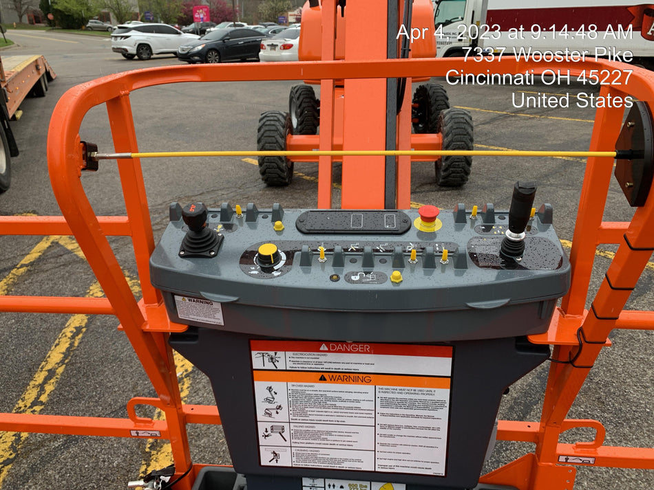 2023 JLG 460SJ