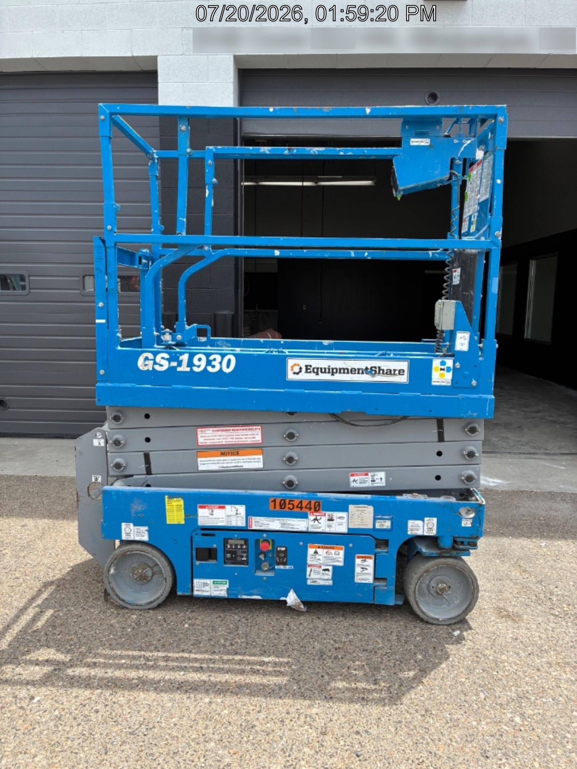 2020 Genie GS-1930 Solid Non Marking Tires, Beacon, Folding rails with half height swing gate